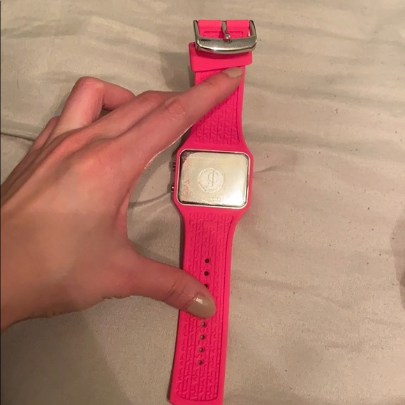 Watch - Picture 3 of 6